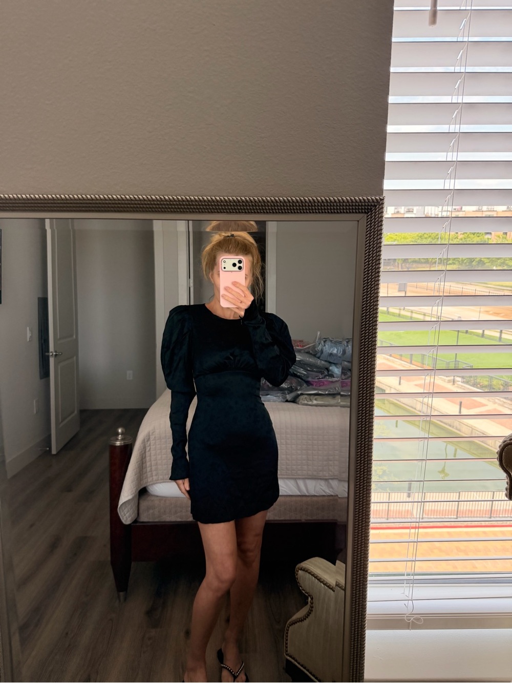 Black Puff-Sleeve Mini Dress - Women - Picture 3 of 9